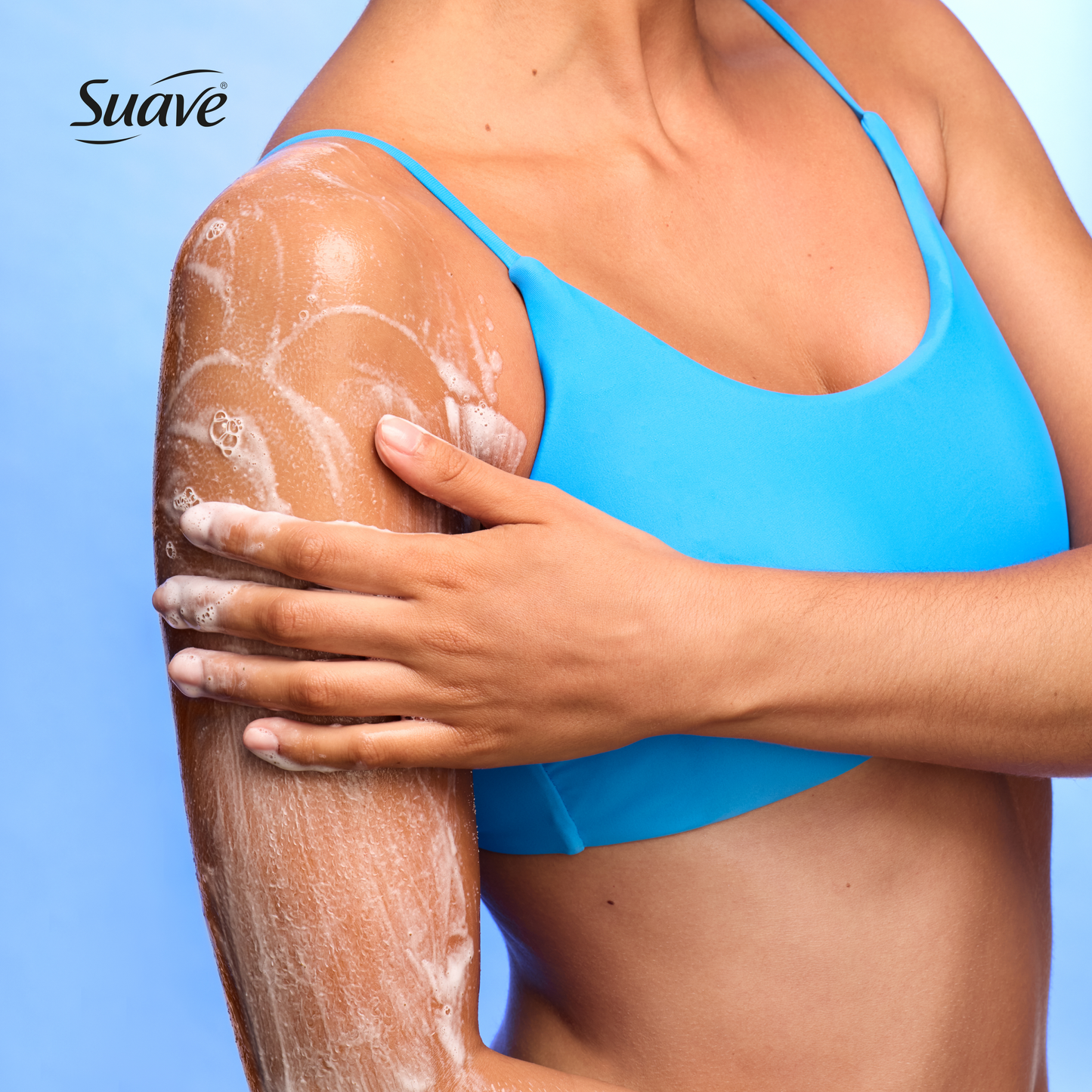 
                  
                    Suave Strawberry Delight - Gel de baño exfoliante con glicerina y vitamina E, limpiador hidratante sin sulfatos para una piel suave y tersa, 18 onzas líquidas
                  
                